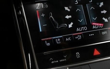 Audi A8, 2018 год, 4 700 000 рублей, 30 фотография