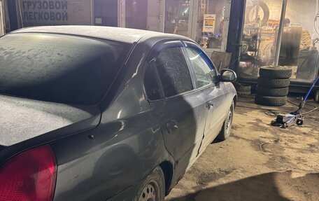 Hyundai Elantra III, 2001 год, 300 000 рублей, 2 фотография
