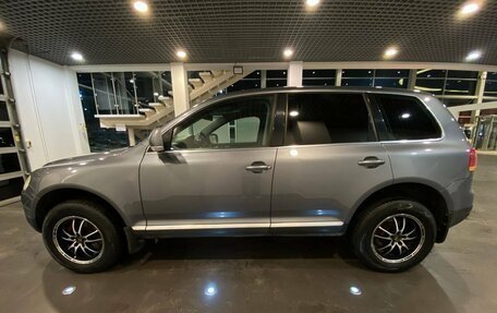 Volkswagen Touareg III, 2004 год, 620 000 рублей, 6 фотография