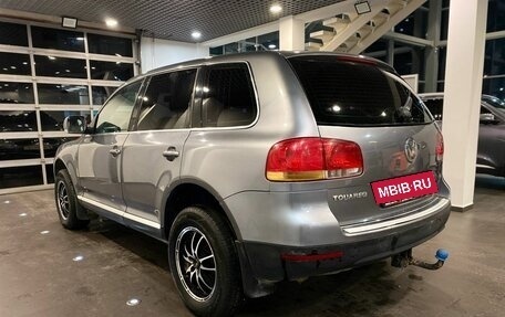 Volkswagen Touareg III, 2004 год, 620 000 рублей, 5 фотография