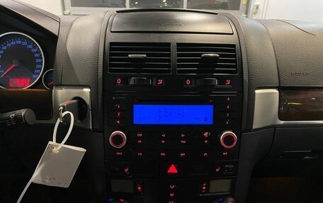 Volkswagen Touareg III, 2004 год, 620 000 рублей, 13 фотография