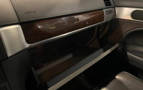 Volkswagen Touareg III, 2004 год, 620 000 рублей, 30 фотография