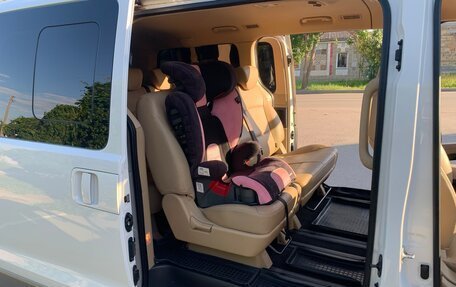 Hyundai H-1 II рестайлинг, 2018 год, 3 100 000 рублей, 5 фотография