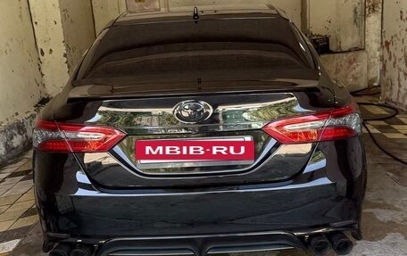 Toyota Camry, 2020 год, 2 400 000 рублей, 9 фотография