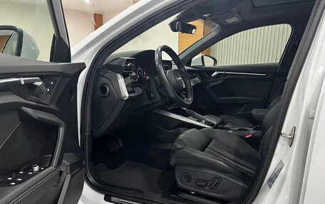 Audi A3, 2022 год, 2 340 000 рублей, 5 фотография