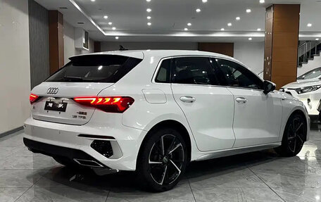 Audi A3, 2022 год, 2 340 000 рублей, 4 фотография