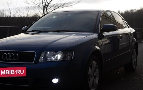 Audi A4, 2003 год, 800 000 рублей, 5 фотография