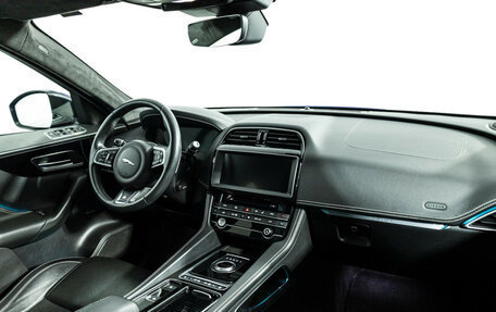 Jaguar F-Pace, 2019 год, 2 599 700 рублей, 9 фотография