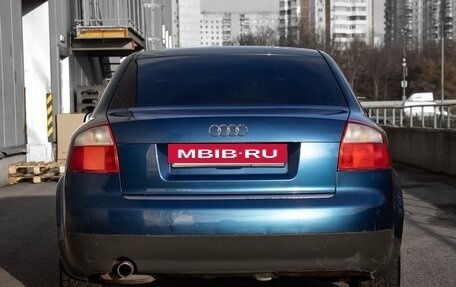 Audi A4, 2003 год, 800 000 рублей, 10 фотография