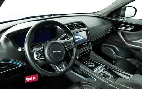 Jaguar F-Pace, 2019 год, 2 599 700 рублей, 11 фотография