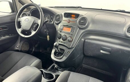 KIA Carens III (RP), 2010 год, 685 000 рублей, 15 фотография