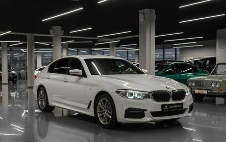 BMW 5 серия, 2019 год, 3 850 000 рублей, 2 фотография