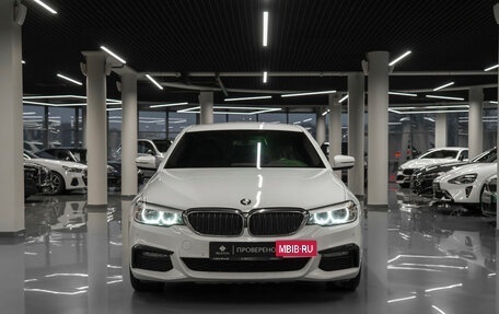 BMW 5 серия, 2019 год, 3 850 000 рублей, 3 фотография