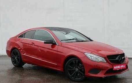 Mercedes-Benz E-Класс, 2014 год, 1 950 000 рублей, 1 фотография