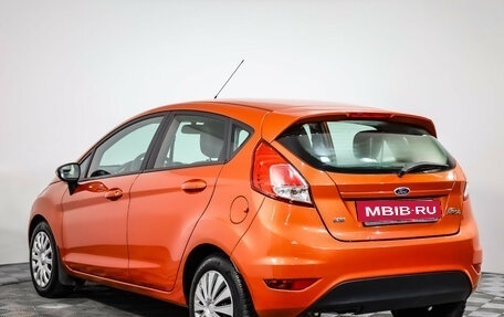 Ford Fiesta, 2016 год, 855 000 рублей, 7 фотография