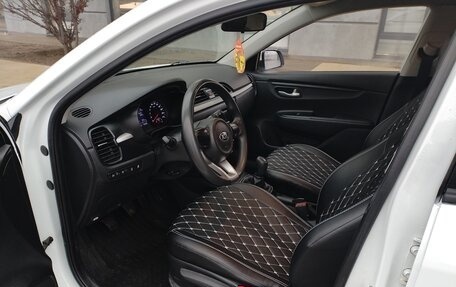 KIA Rio IV, 2017 год, 950 000 рублей, 6 фотография