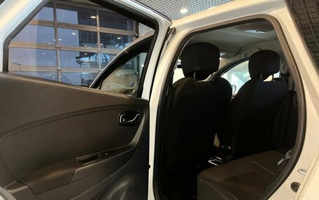 Renault Kaptur I рестайлинг, 2016 год, 1 180 000 рублей, 23 фотография