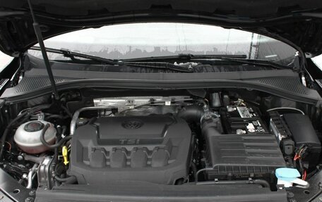 Volkswagen Tiguan II, 2019 год, 2 300 000 рублей, 6 фотография