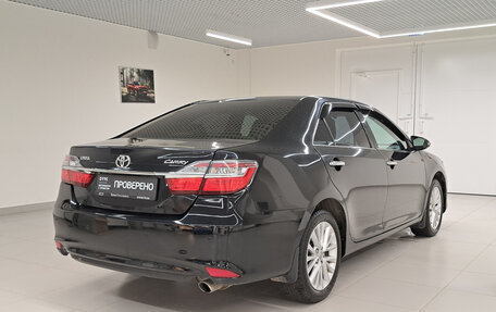 Toyota Camry, 2015 год, 1 990 000 рублей, 6 фотография