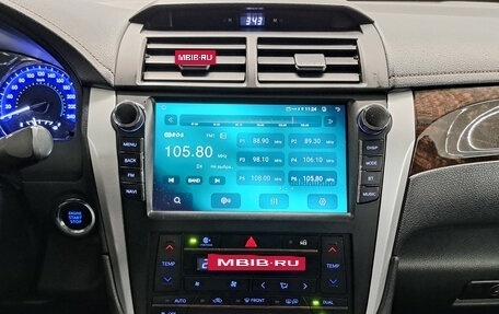 Toyota Camry, 2015 год, 1 990 000 рублей, 18 фотография