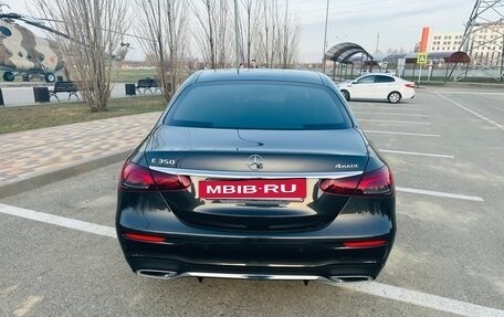 Mercedes-Benz E-Класс, 2020 год, 4 800 000 рублей, 6 фотография