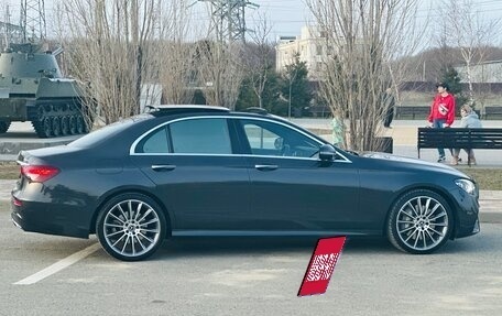 Mercedes-Benz E-Класс, 2020 год, 4 800 000 рублей, 12 фотография