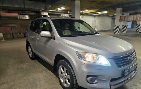 Toyota RAV4, 2011 год, 1 500 000 рублей, 2 фотография