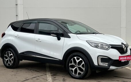 Renault Kaptur I рестайлинг, 2017 год, 1 450 000 рублей, 8 фотография