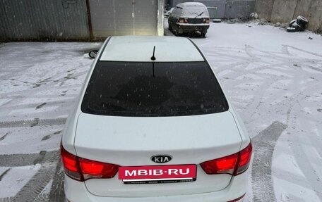 KIA Rio III рестайлинг, 2016 год, 780 000 рублей, 8 фотография