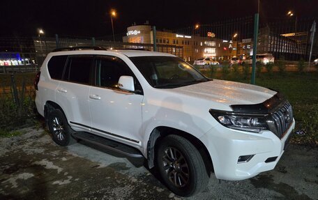 Toyota Land Cruiser Prado 150 рестайлинг 2, 2018 год, 5 299 000 рублей, 9 фотография