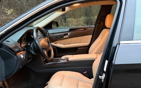 Mercedes-Benz E-Класс, 2010 год, 1 350 000 рублей, 12 фотография