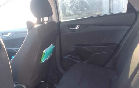 Hyundai Solaris II рестайлинг, 2020 год, 1 300 000 рублей, 4 фотография