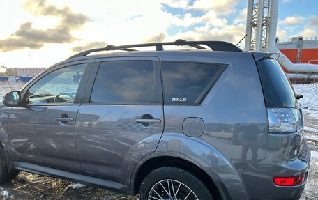 Mitsubishi Outlander III рестайлинг 3, 2011 год, 1 500 000 рублей, 4 фотография