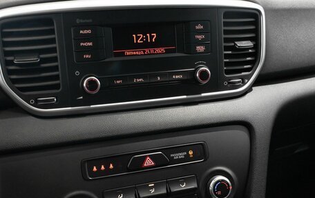 KIA Sportage IV рестайлинг, 2018 год, 1 917 800 рублей, 6 фотография