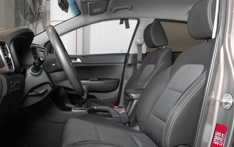 KIA Sportage IV рестайлинг, 2018 год, 1 917 800 рублей, 13 фотография