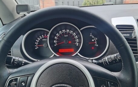 KIA Venga I, 2011 год, 900 000 рублей, 4 фотография