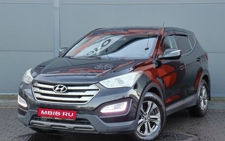 Hyundai Santa Fe III рестайлинг, 2012 год, 1 999 000 рублей, 1 фотография