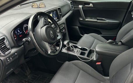 KIA Sportage IV рестайлинг, 2017 год, 2 100 000 рублей, 5 фотография