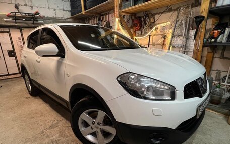 Nissan Qashqai, 2010 год, 1 320 000 рублей, 2 фотография