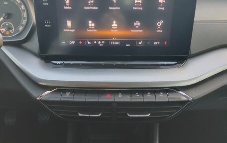 Skoda Octavia IV, 2021 год, 2 172 000 рублей, 11 фотография