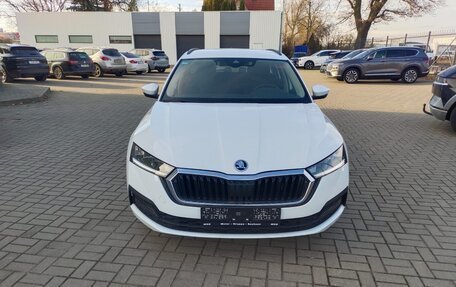 Skoda Octavia IV, 2021 год, 2 172 000 рублей, 5 фотография