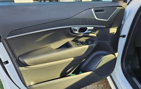 Volvo XC90 II рестайлинг, 2021 год, 4 300 000 рублей, 15 фотография