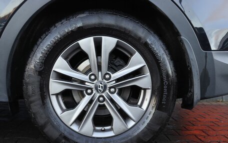 Hyundai Santa Fe III рестайлинг, 2012 год, 1 999 000 рублей, 21 фотография