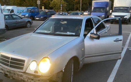 Mercedes-Benz E-Класс, 1995 год, 150 000 рублей, 3 фотография