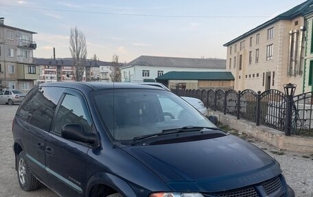 Dodge Caravan IV, 2001 год, 540 000 рублей, 2 фотография