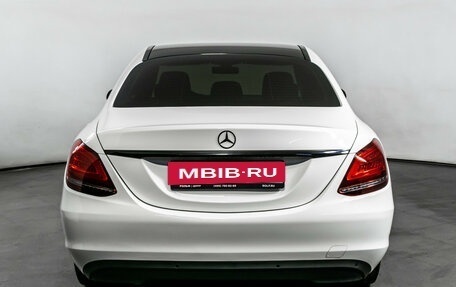 Mercedes-Benz C-Класс, 2019 год, 2 990 000 рублей, 6 фотография