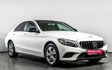Mercedes-Benz C-Класс, 2019 год, 2 990 000 рублей, 3 фотография