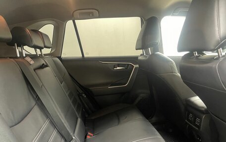 Toyota RAV4, 2020 год, 4 197 000 рублей, 13 фотография