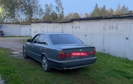 BMW 5 серия, 1990 год, 380 000 рублей, 3 фотография