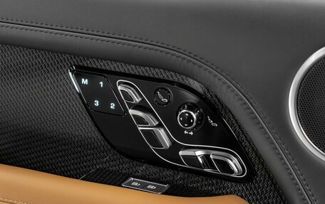 Land Rover Range Rover IV рестайлинг, 2021 год, 16 500 000 рублей, 17 фотография